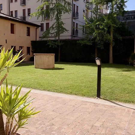Guest house Attico 25